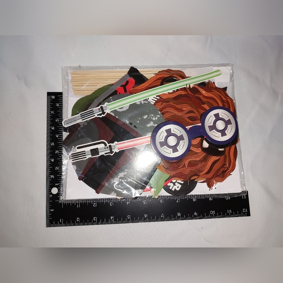 1970s-1980s Movie Series Inspired Themed Photo Booth Props New Open Container - Picture 10 of 10